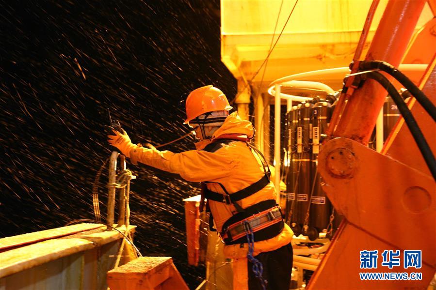 （第34次南極科考·圖文互動(dòng)）（3）中國(guó)首次在南極阿蒙森海開展海洋綜合調(diào)查